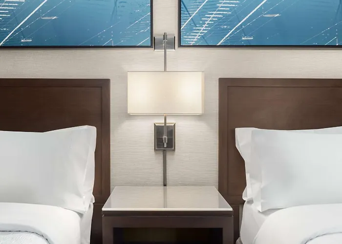 Hotel Homewood By Hilton Chicago, Il 3*
